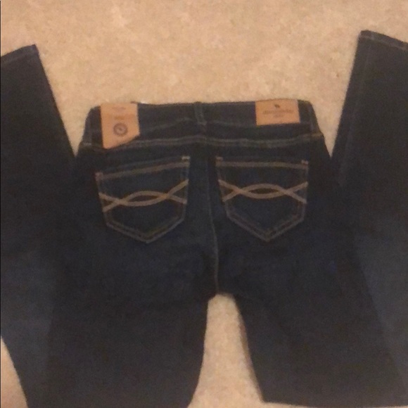 Jeans - Picture 2 of 2